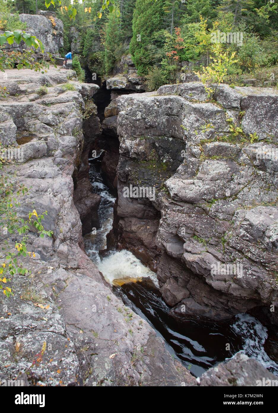 La Temperance River Gorge, près de Schroeder, Minnesota, USA. Banque D'Images