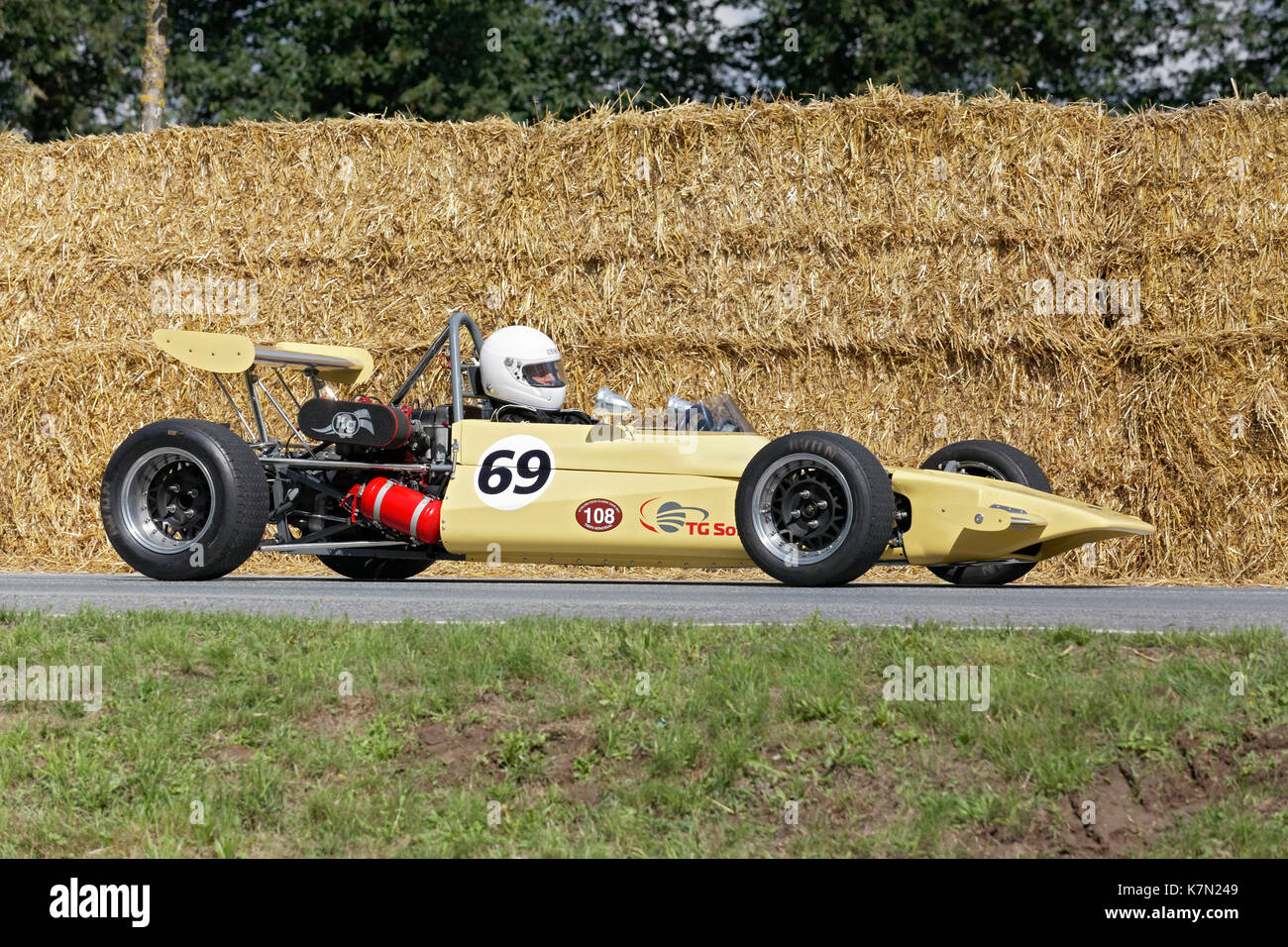 Lotus 69 Formule 3 sur le circuit, voiture de course à partir de 1971, Classic Days Schloss Dyck, Jüchen, Rhénanie-du-Nord-Westphalie, Allemagne Banque D'Images