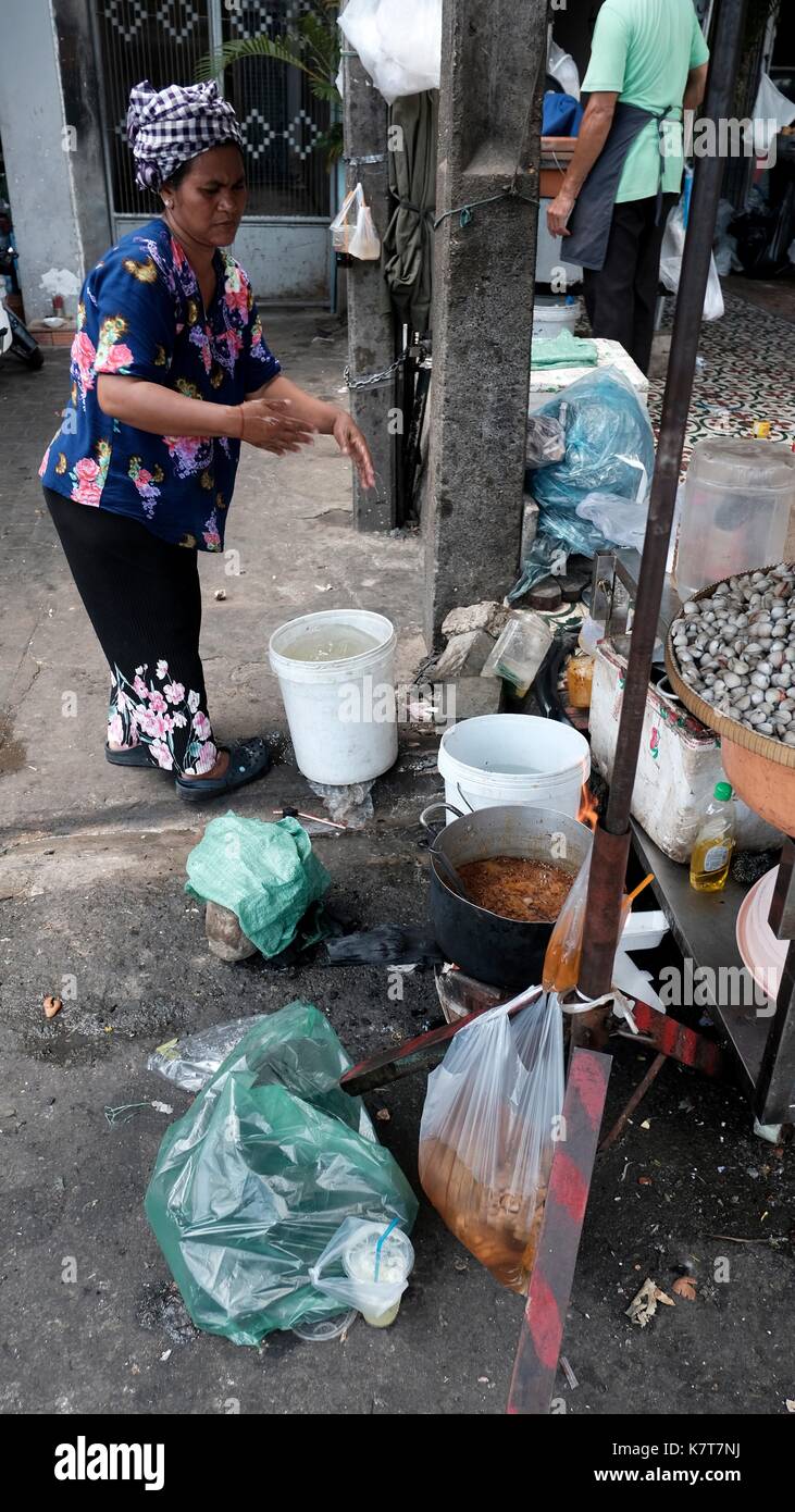 L'extérieur du marché russe toul tom poung phnom penh cambodge asie du sud-est Banque D'Images