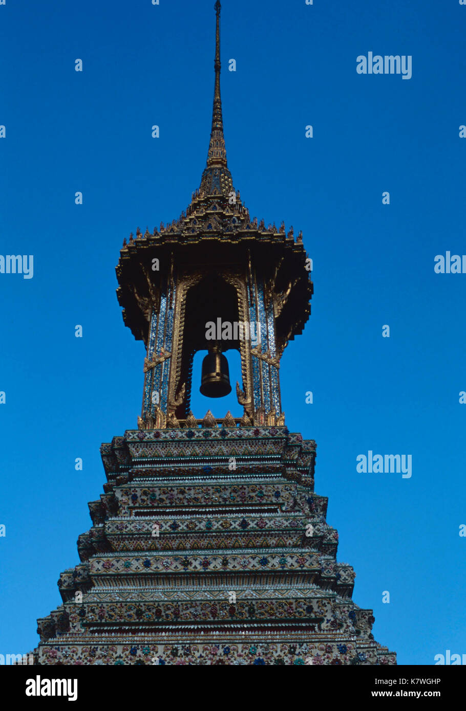 Le Beffroi, Temple du Bouddha Émeraude, Grand Palace, Bangkok, Thaïlande Banque D'Images