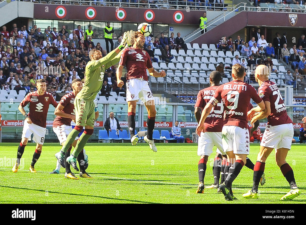 Salvatore sirigu (torino fc) au cours de la série d'un match de football entre torino fc et à la Sampdoria nous grande Torino Olympic Stadium le 17 septembre 2017 à Turin, Italie. Banque D'Images