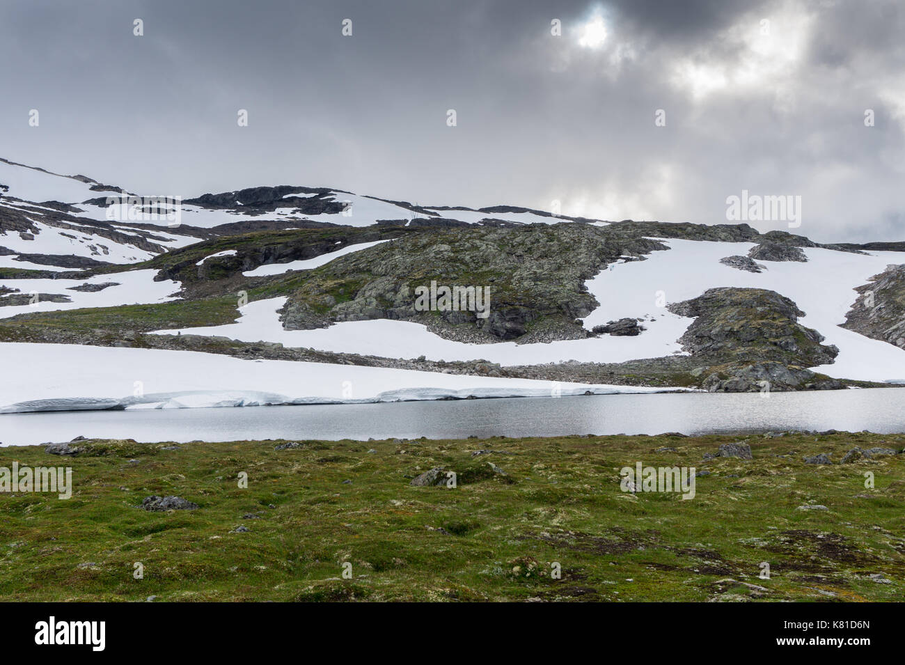 Paysage de montagne le long de la route touristique nationale. aurlandstjellet flotane ouest de la Norvège. Banque D'Images