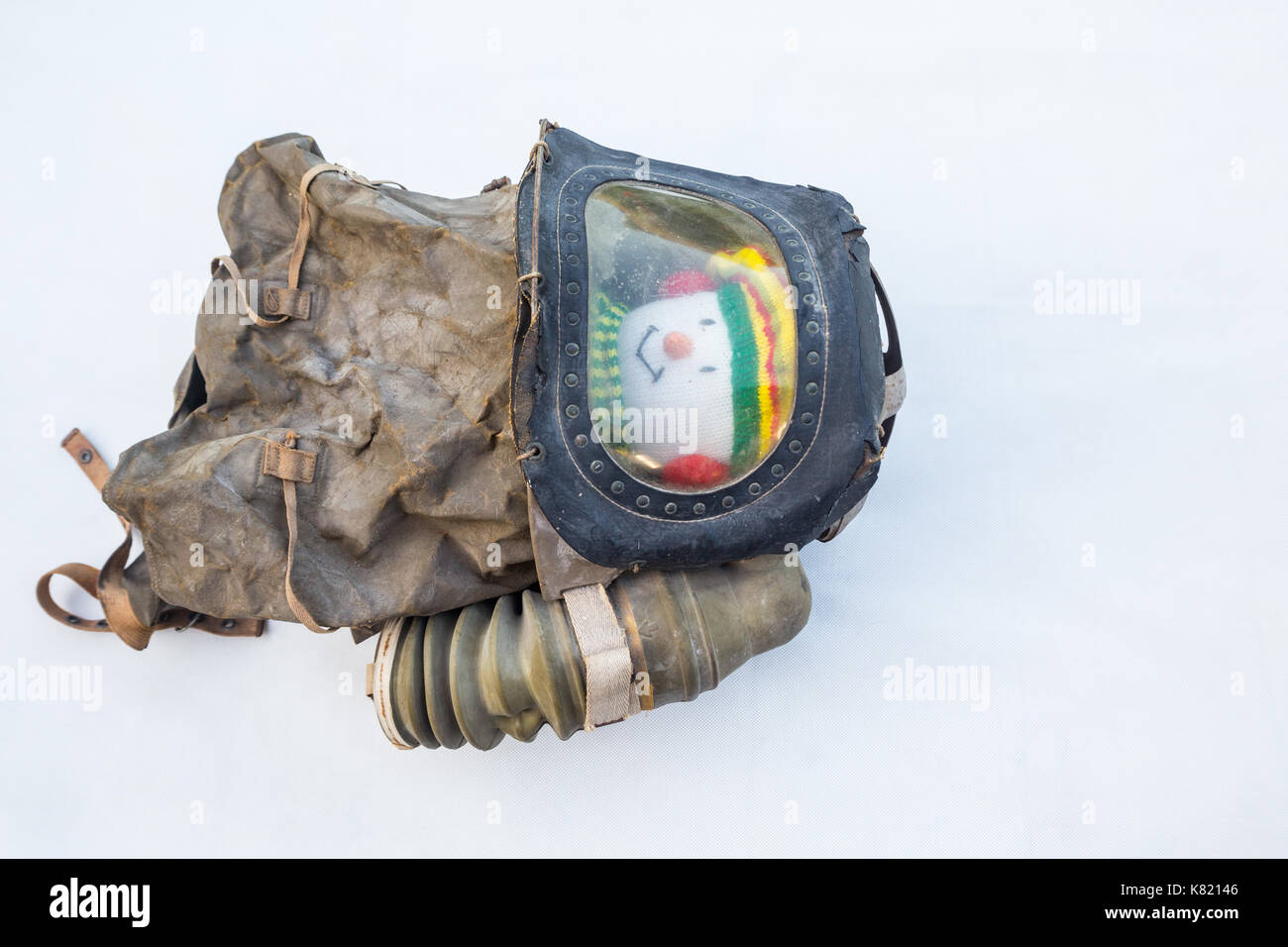 Bebe Est Seconde Guerre Mondiale Masque A Gaz Photo Stock Alamy
