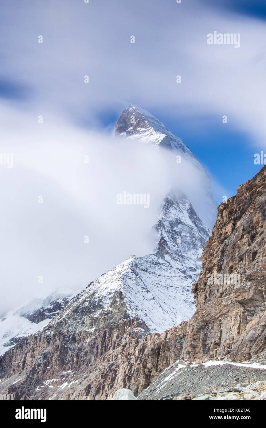Nuages sur Matterhorn, Valais, Suisse Banque D'Images