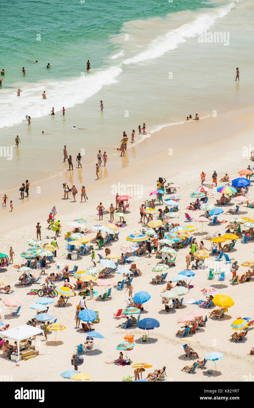 La plage d'Ipanema, Rio de Janeiro, Brésil, Amérique du Sud Banque D'Images