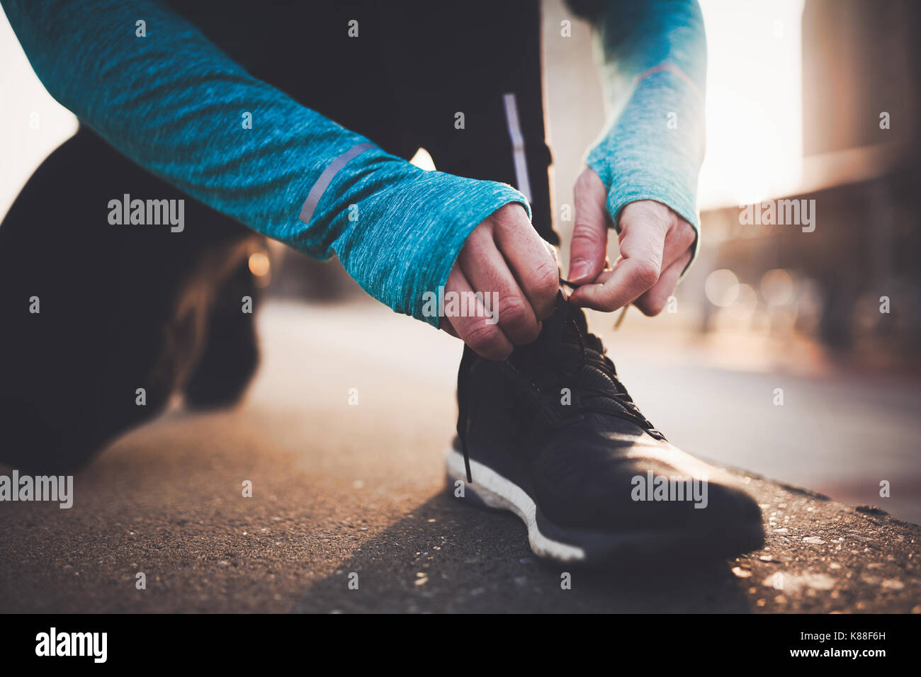 Le jogging et la course sont des reconstitutions de remise en forme Banque D'Images