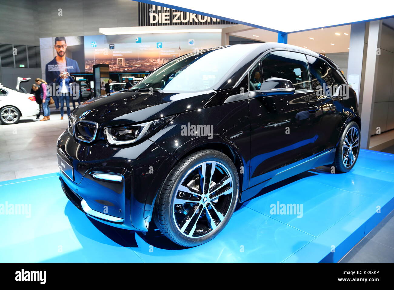 Les constructeurs du monde entier présentent leurs nouveaux modèles et concept-cars à l'occasion du salon de l'automobile voiture d'IAA de Francfort, Allemagne Banque D'Images