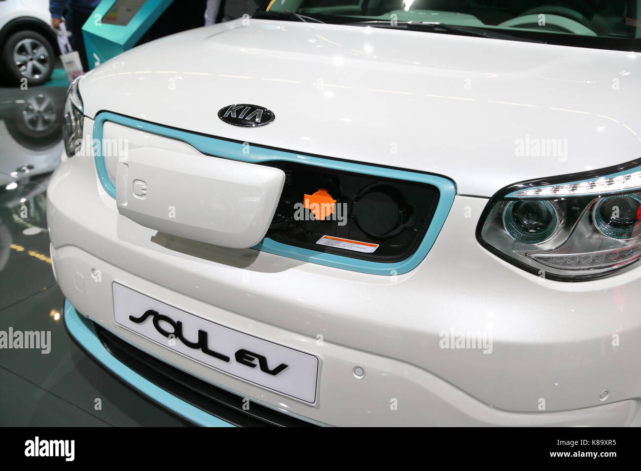 Les constructeurs du monde entier présentent leurs nouveaux modèles et concept-cars à l'occasion du salon de l'automobile voiture d'IAA de Francfort, Allemagne Banque D'Images