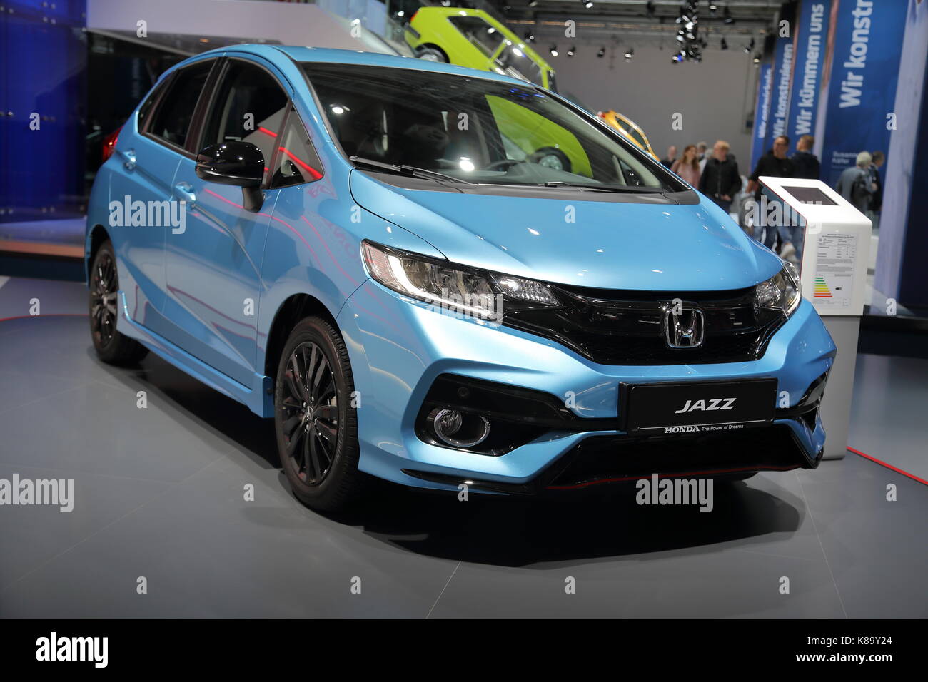 Les constructeurs du monde entier présentent leurs nouveaux modèles et concept-cars à l'occasion du salon de l'automobile voiture d'IAA de Francfort, Allemagne Banque D'Images