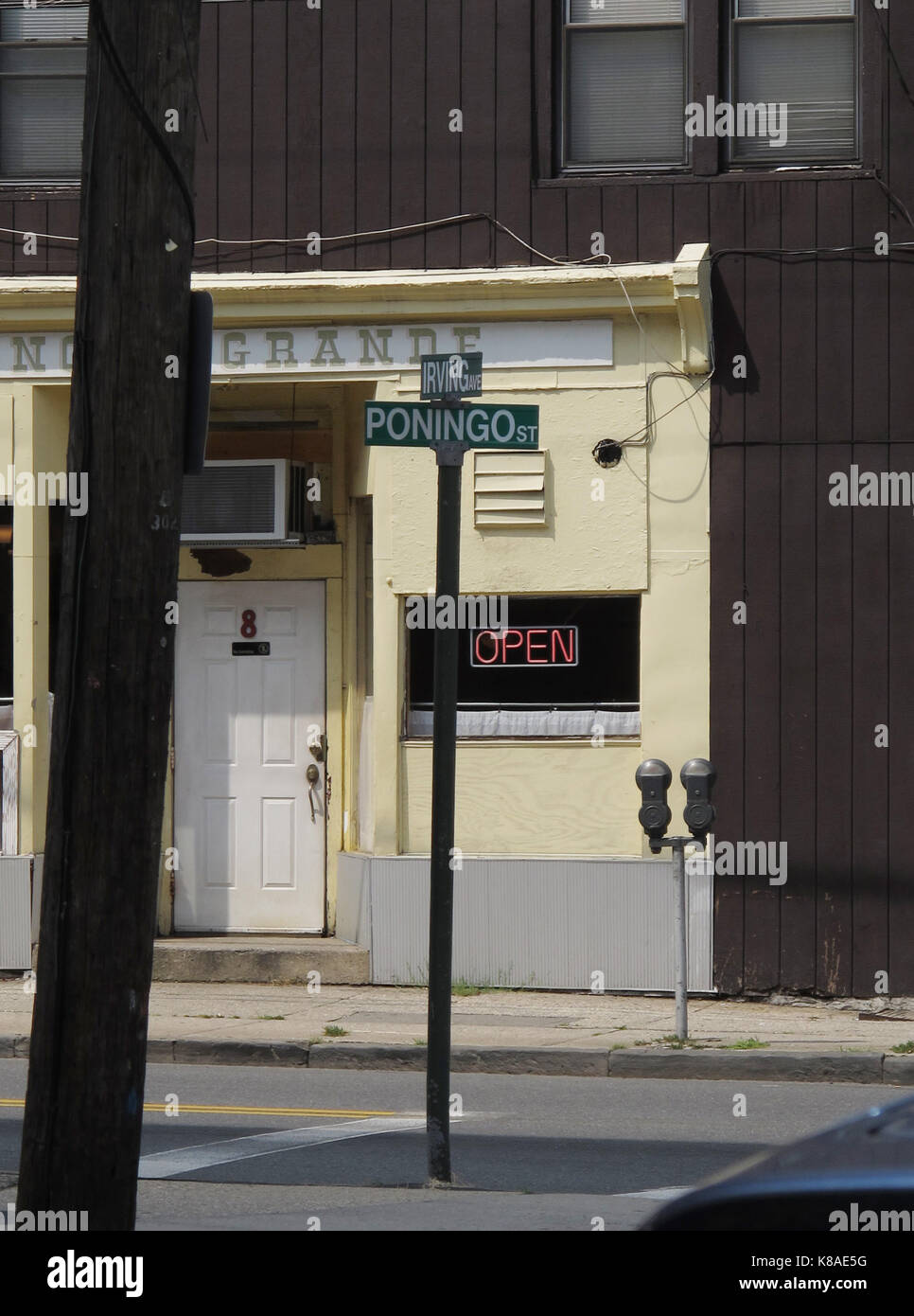 Poningo rue de Port Chester, NY Banque D'Images