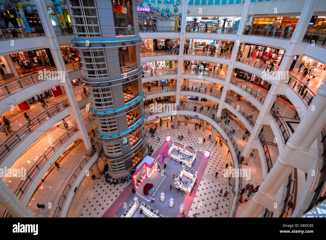 Vue de l'intérieur du centre commercial de Kuala Lumpur, Kuala Lumpur, Malaisie Banque D'Images