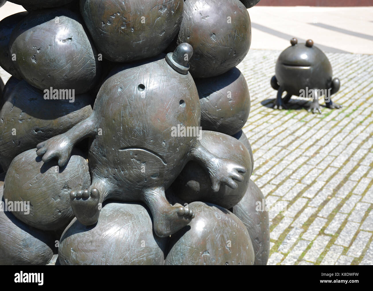 Sculptures dans le palais de justice fédéral plaza garden Banque D'Images