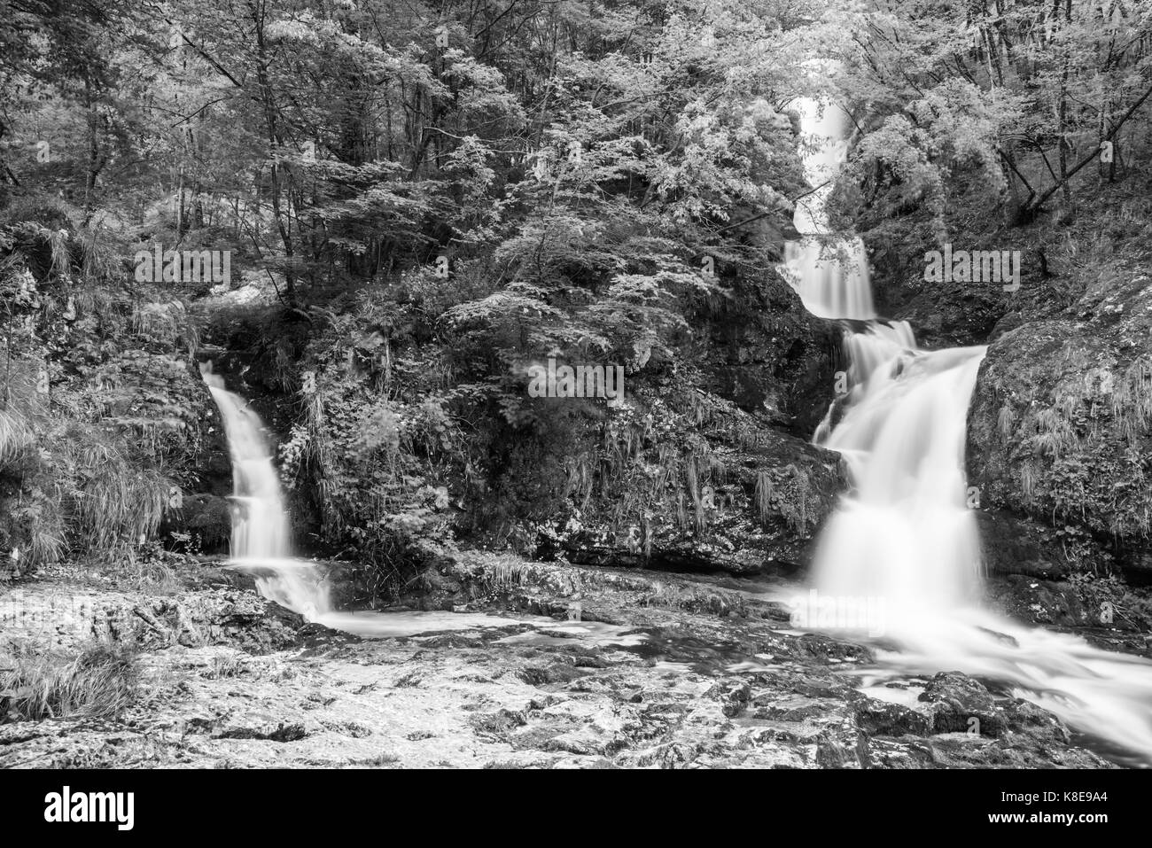 Jeux d'eau. stream et soie Banque D'Images