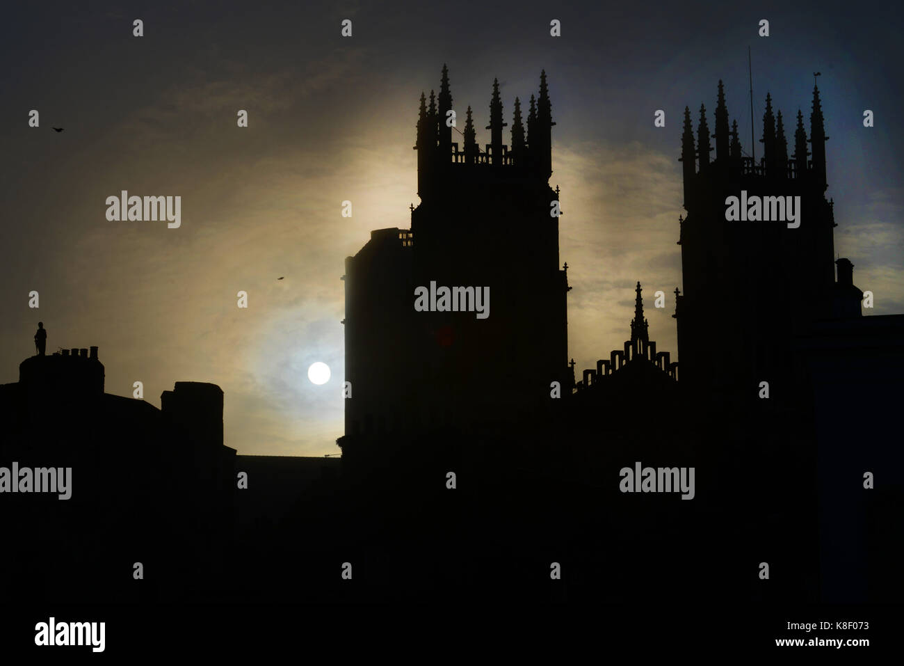 Le soleil se lever à la cathédrale de York, North Yorkshire, UK. Banque D'Images