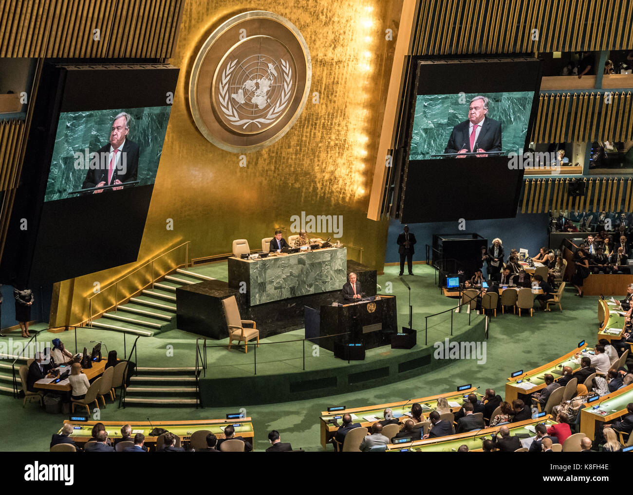 New York, USA. Sep 19, 2017. Le Secrétaire Général des Nations Unies, Antonio Guterres aborde la séance d'ouverture de la 72e Assemblée Générale des Nations Unies. Credit : Enrique Shore/Alamy Live News Banque D'Images
