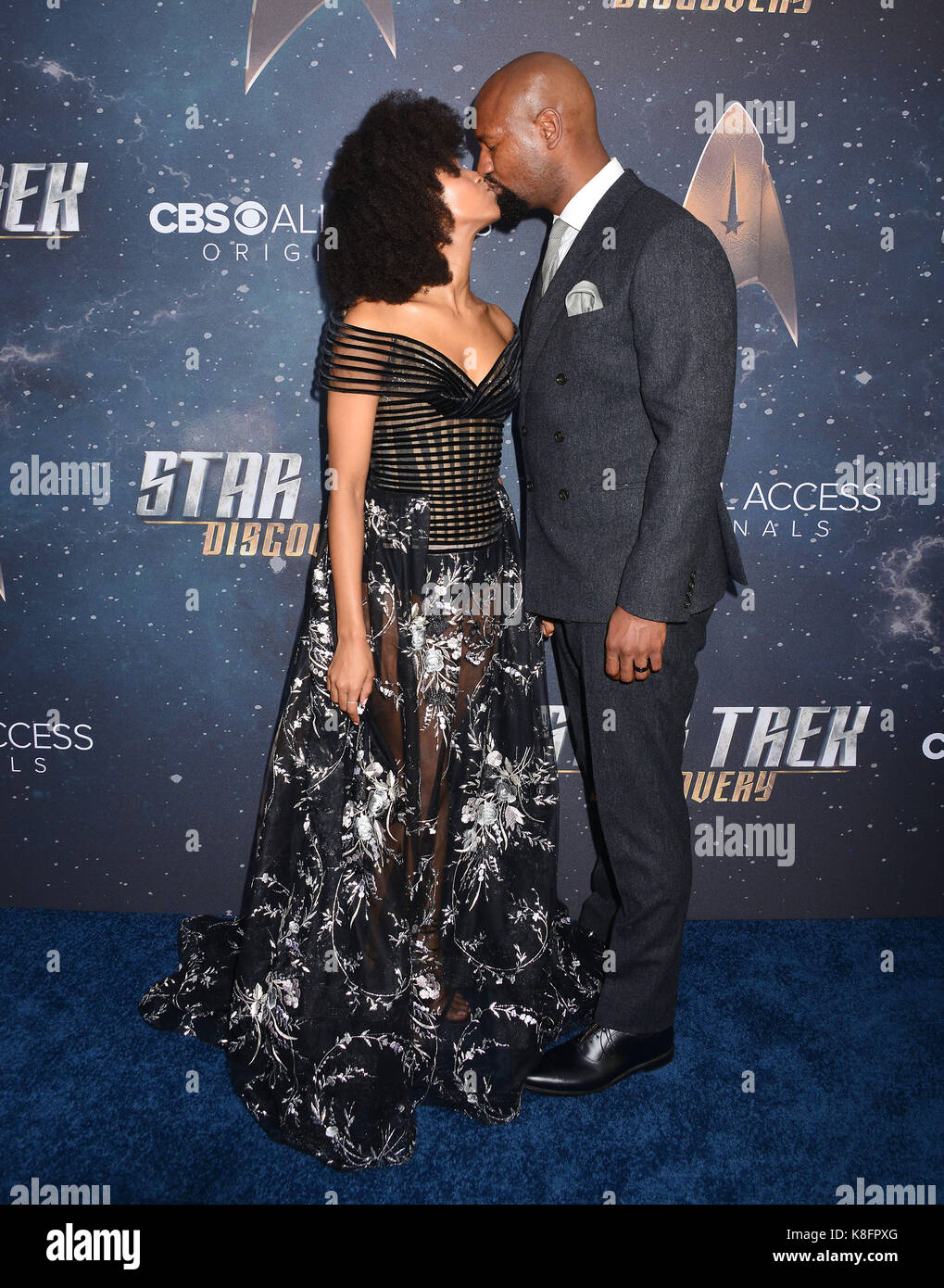 Los Angeles, USA. Sep 19, 2017. sonequa martin-vert  + mari vert kenric arrivant à la première découverte de star trek à l'arclight Theatre de Los Angeles le 19 septembre 2017. crédit : tsuni / usa/Alamy live news Banque D'Images