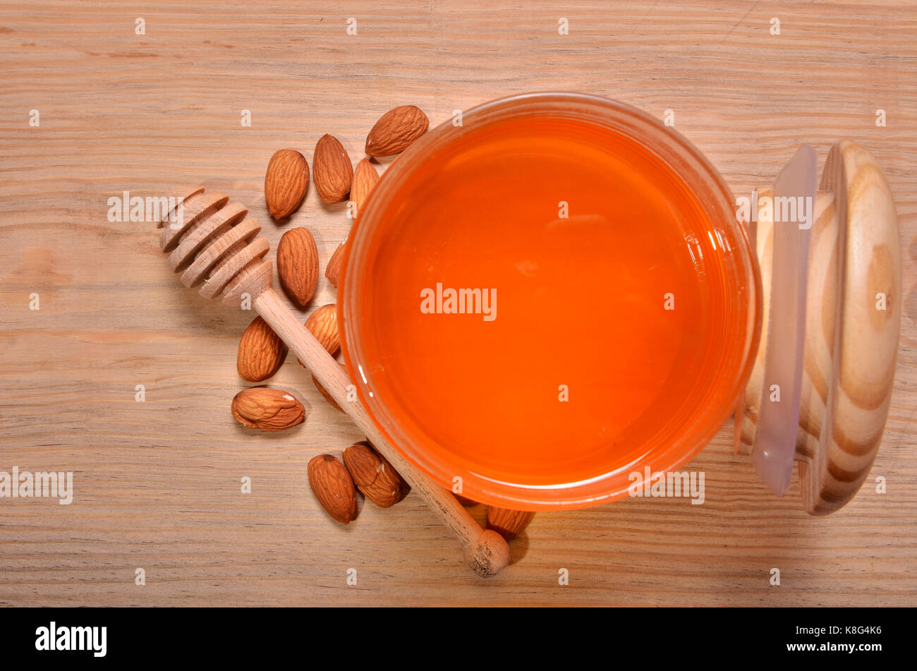 Pot de miel et stick pour le miel Banque D'Images