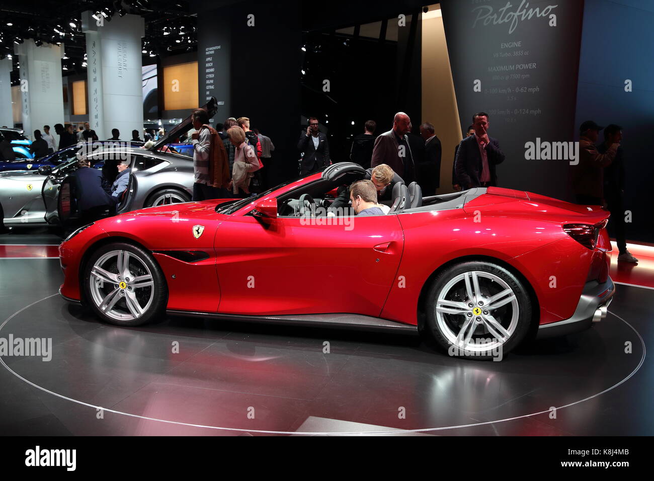 Les constructeurs du monde entier présentent leurs nouveaux modèles et concept-cars à l'occasion du salon de l'automobile voiture d'IAA de Francfort, Allemagne Banque D'Images