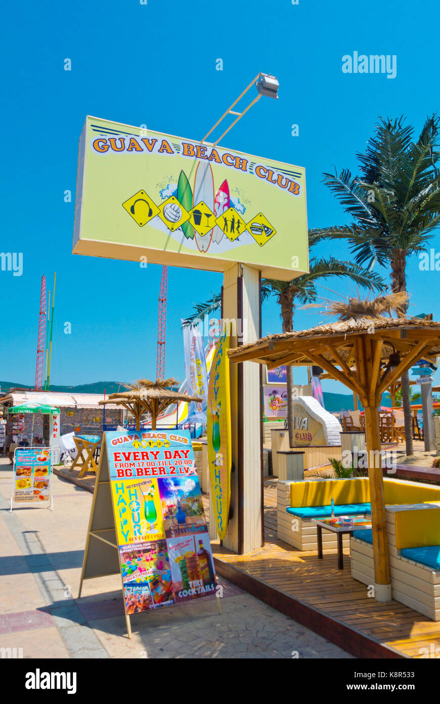 Beach club bar, plage, promenade, Sunny Beach, Bulgarie Banque D'Images