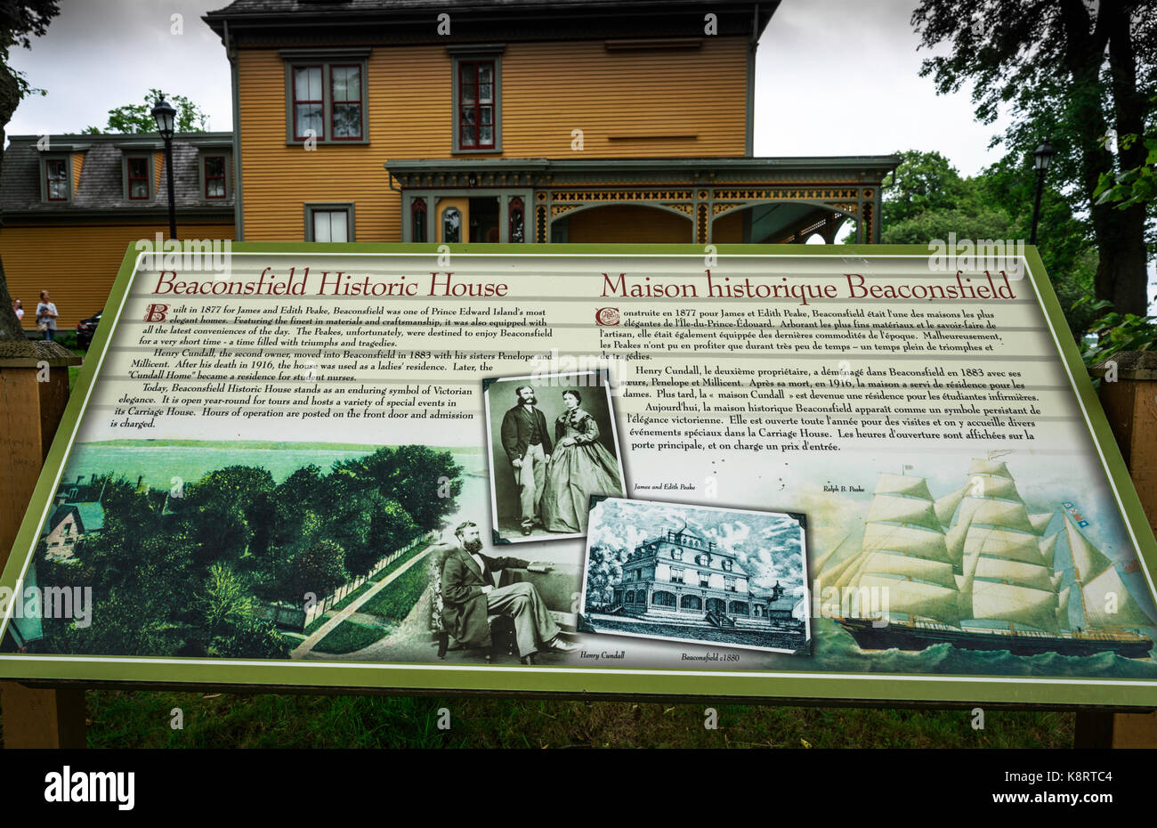 Plaquette décrivant l'importance historique de Beaconsfield House, Charlottetown, Prince Edward Island, canada Banque D'Images