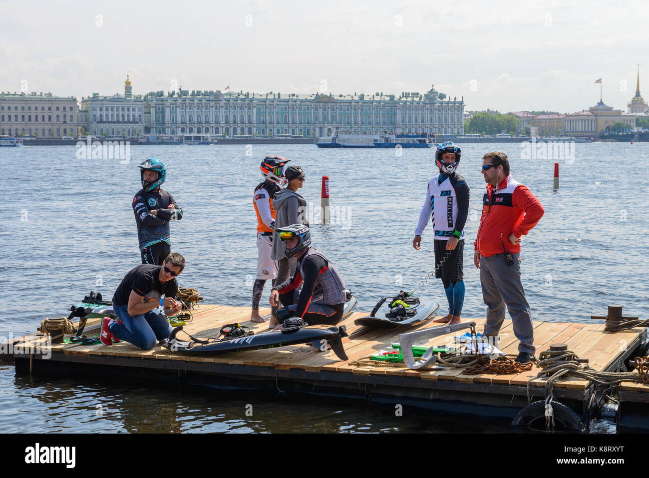 Saint-pétersbourg, Russie - 10 juin 2017 : Championnat du Monde 2017 de Surf Jet à Saint-pétersbourg 'Les ailes sur la Neva' Saint-Pétersbourg, 10 juin 2017 Banque D'Images