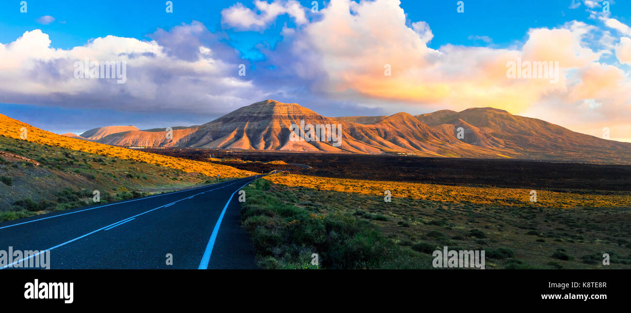 Paysage volcanique unique de l'île de Lanzarote, Canaries,Espagne,. Banque D'Images