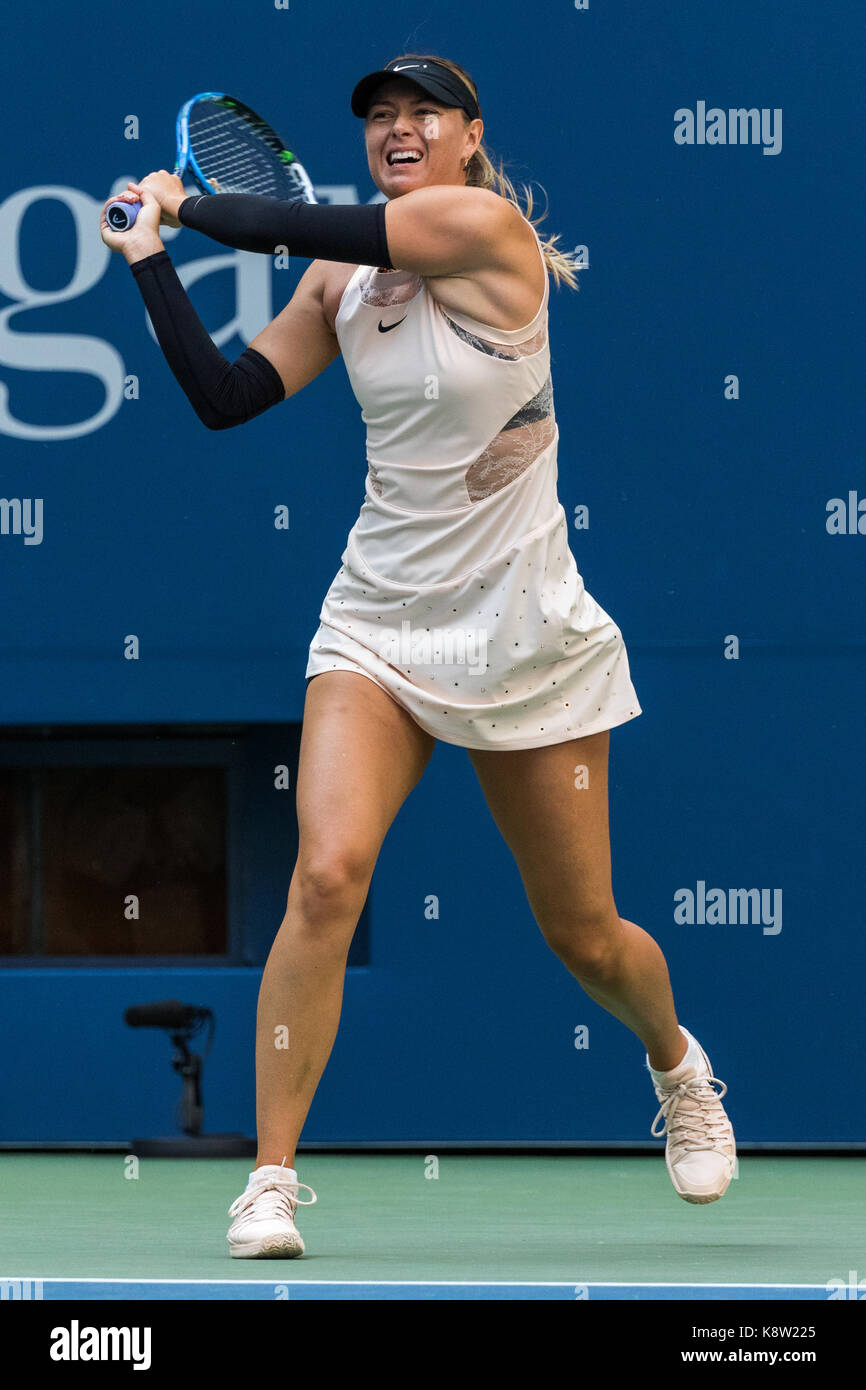 Maria Sharapova (rus) en compétition à l'US Open Tennis Championships 2017 Banque D'Images