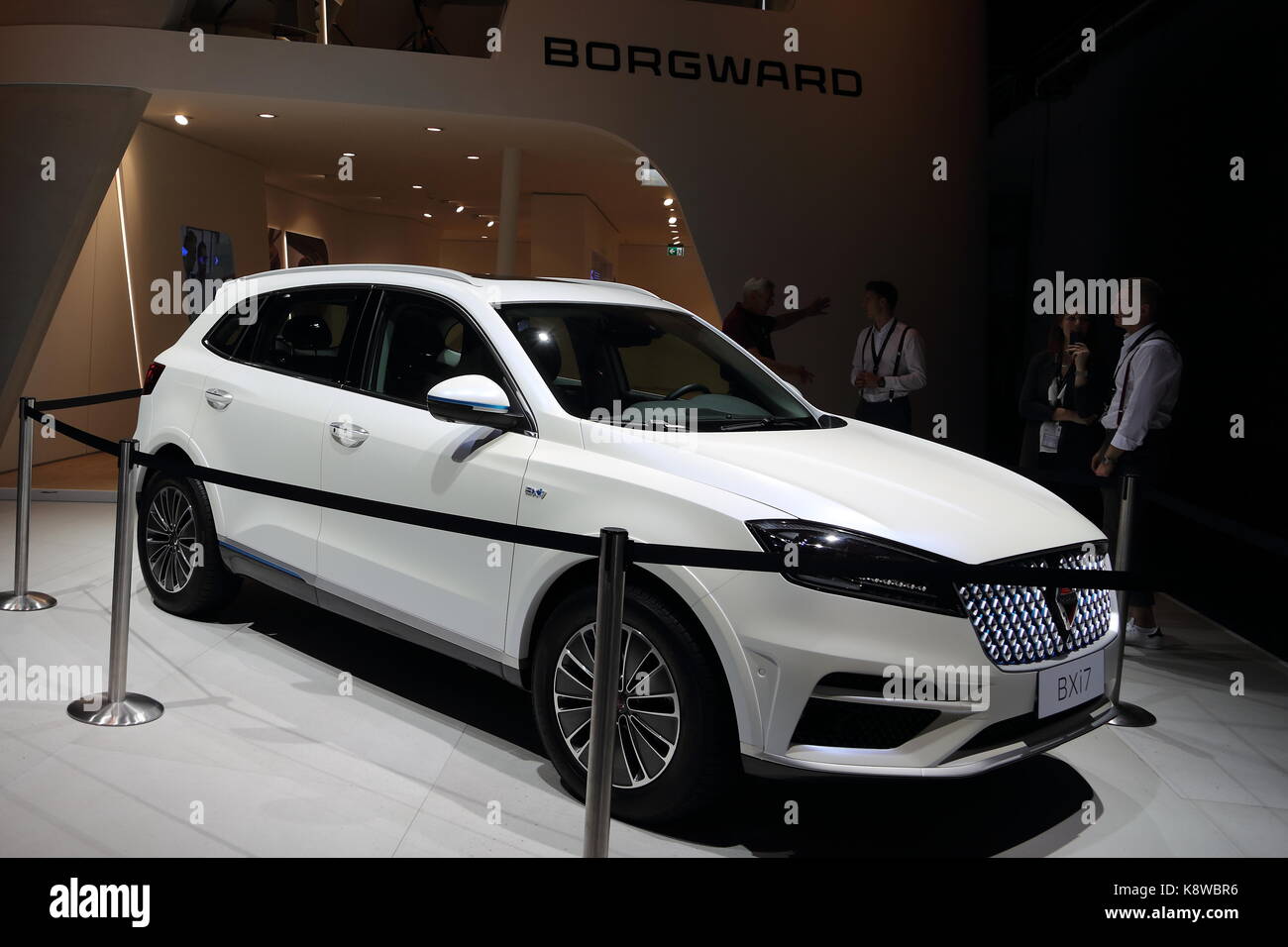 Les constructeurs du monde entier présentent leurs nouveaux modèles et concept-cars à l'occasion du salon de l'automobile voiture d'IAA de Francfort, Allemagne Banque D'Images
