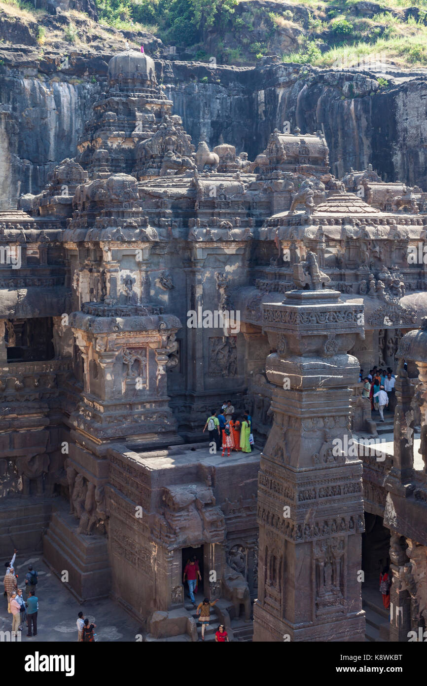 Le Temple Kailasa ou Kailasanatha, Ellora, Maharashtra, Inde, est un rock-cut temple-monastère des complexes de grottes. Banque D'Images