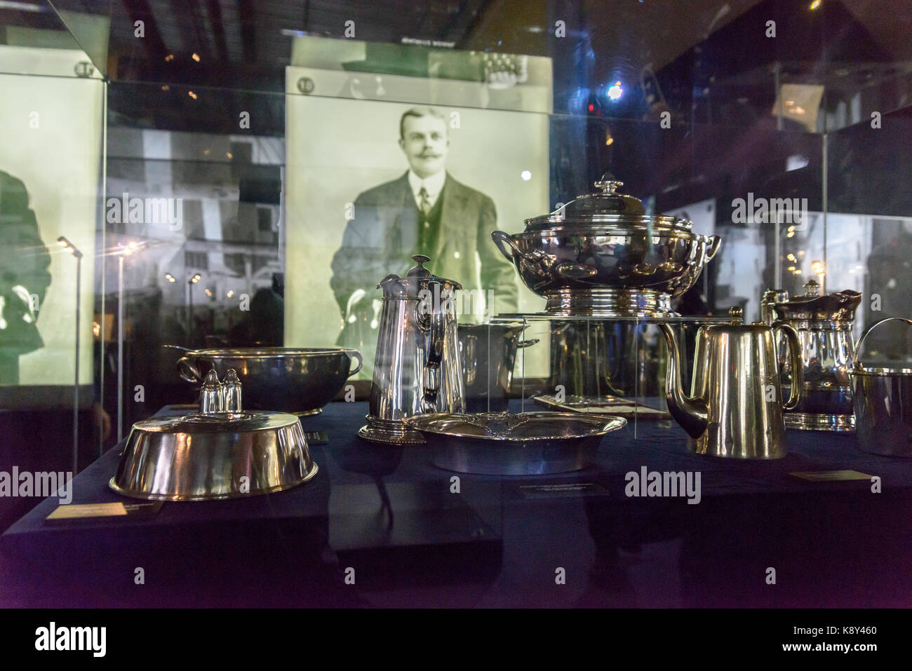 Malmö, Suède. 20 septembre 2017. Malmö, Suède. 20 septembre 2017. Exposition itinérante sur l'ouverture de la catastrophe Titanic à Malmömässan. Argenterie du navire jumeau de Titanic. Crédit: Tommy Lindholm/Pacific Press/Alay Live News Banque D'Images
