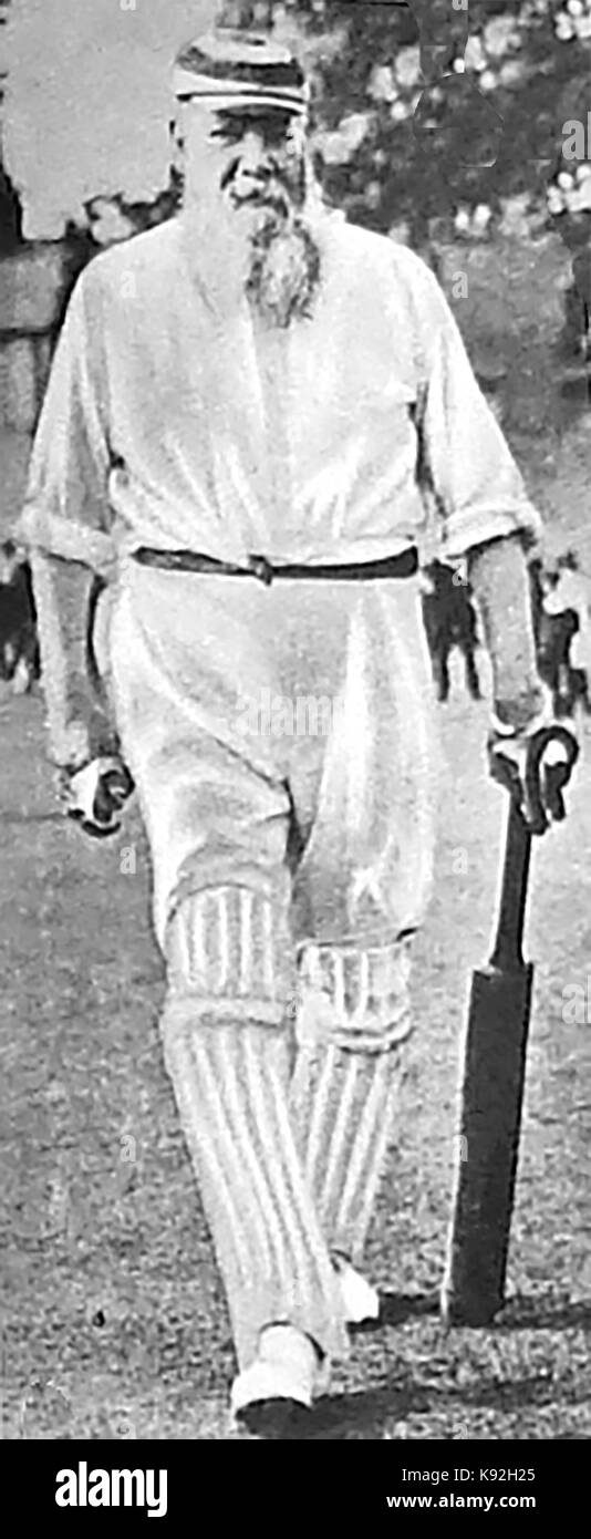 Portrait de cricket anglais legend W.G. Grace à jouer Banque D'Images