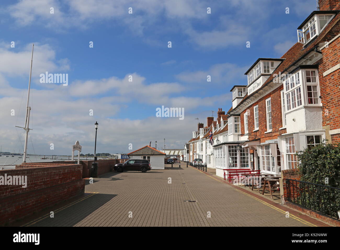 L'hôtel Ye Olde White Harte, le quai, Burnham-on-Crouch, Maldon, Essex, Angleterre, Grande-Bretagne, Royaume-Uni, UK, Europe Banque D'Images