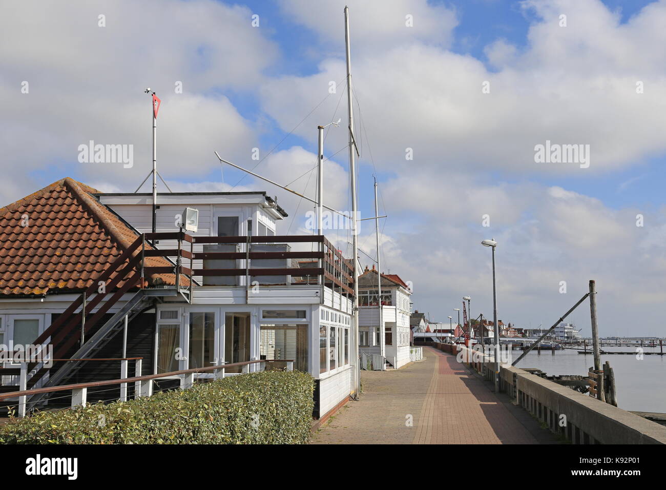 Crouch Yacht Club, le quai, Burnham-on-Crouch, Maldon, Essex, Angleterre, Grande-Bretagne, Royaume-Uni, UK, Europe Banque D'Images
