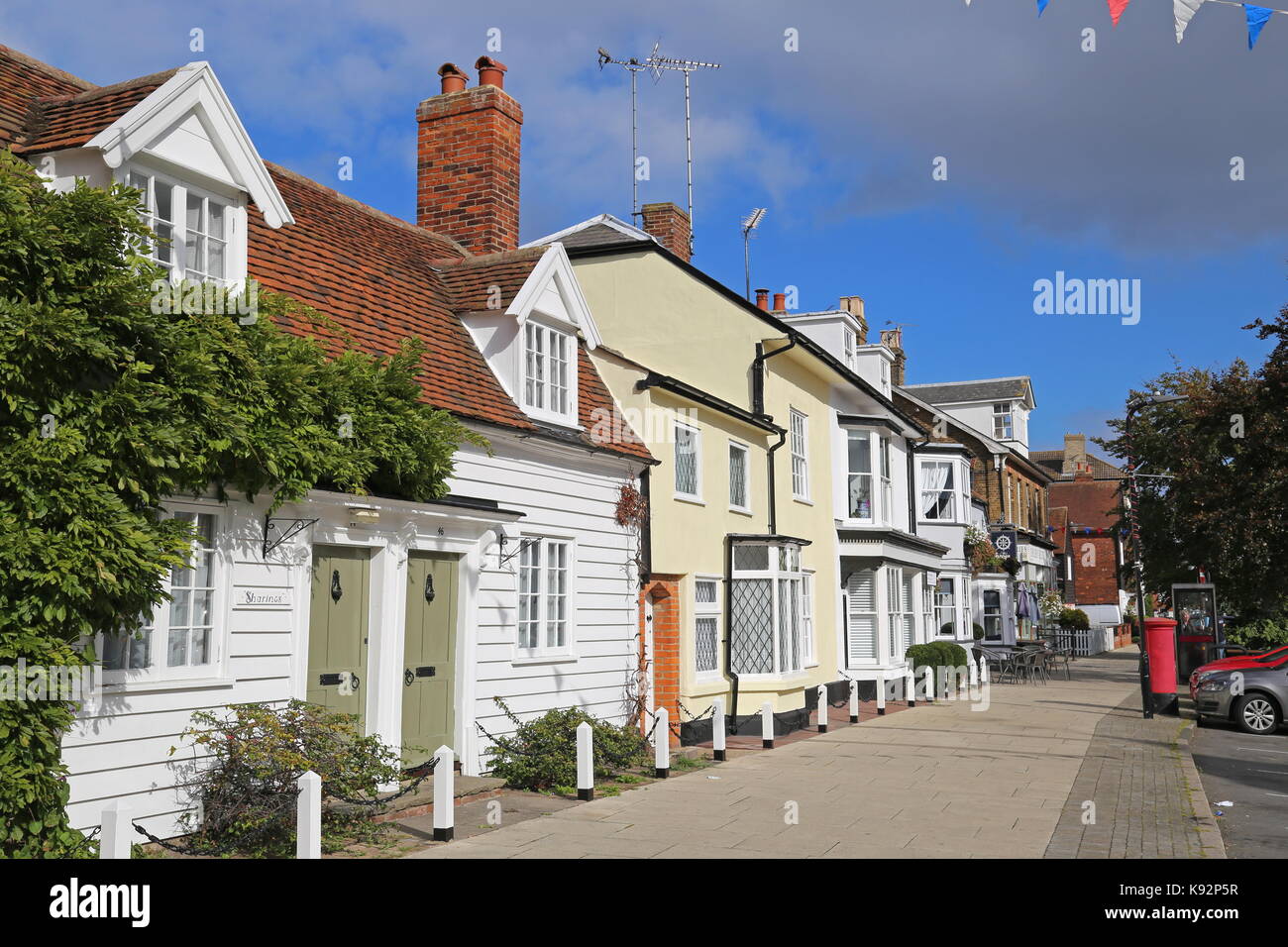 Centre Ville, High Street, Burnham-on-Crouch, Maldon, Essex, Angleterre, Grande-Bretagne, Royaume-Uni, UK, Europe Banque D'Images