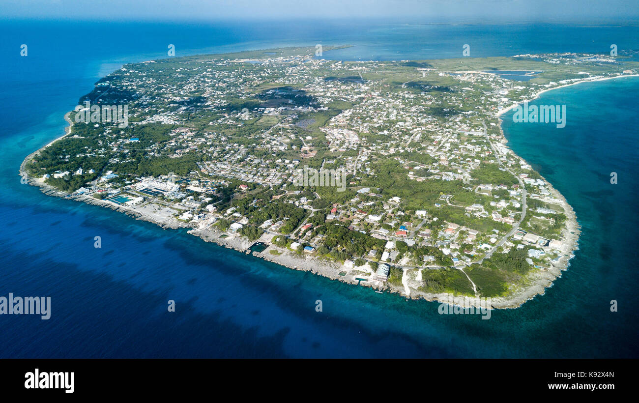 Vue aérienne de l'île Grand Cayman dans les Caraïbes Banque D'Images