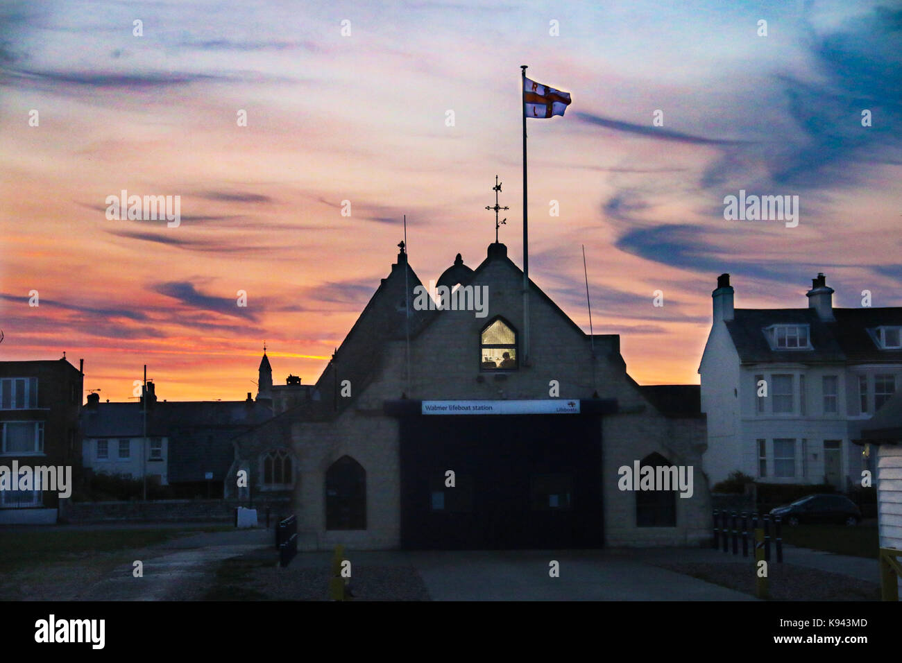 Walmer rnli life-boat station at Dusk Banque D'Images