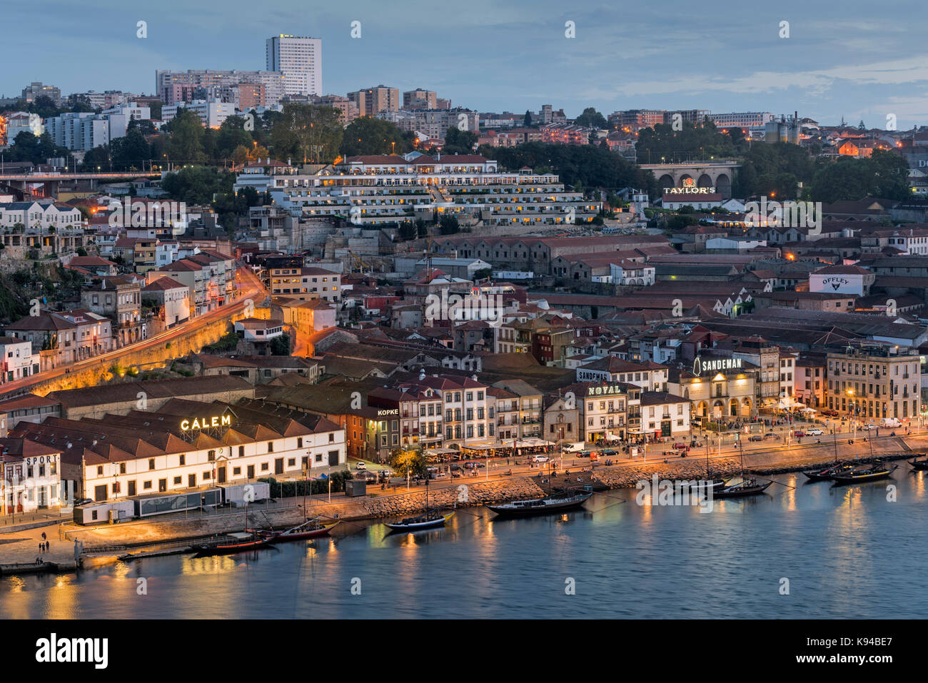 Vue de Vila Nova de Gaia Porto Portugal Banque D'Images