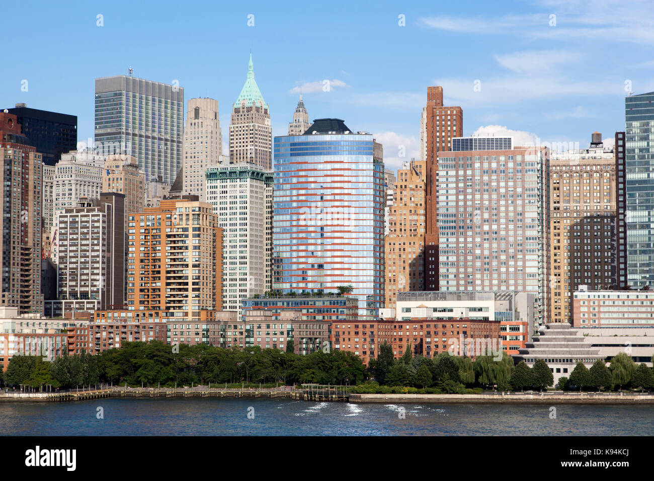 L'avis de South Cove park et inférieure grattes-ciel de Manhattan (New york city). Banque D'Images