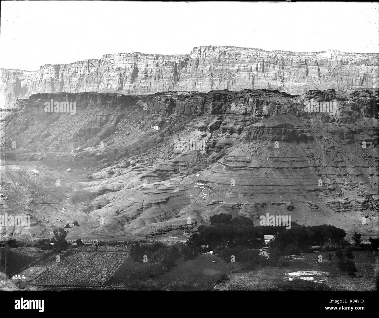 Lee's Ferry, à l'embouchure de Poria Creek sur la partie supérieure de la rivière Colorado, jonction de Marble Canyon et Glen Canyon, 1900 (1930) 3884 du SHC Banque D'Images