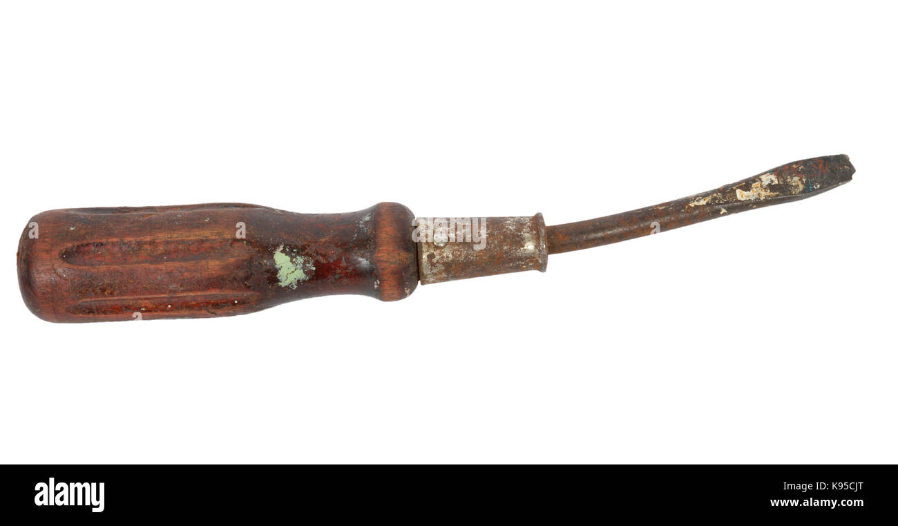 Shot vertical d'un téléphone à rabat ouvert sur un fond blanc. L'écran du téléphone est vide. Banque D'Images