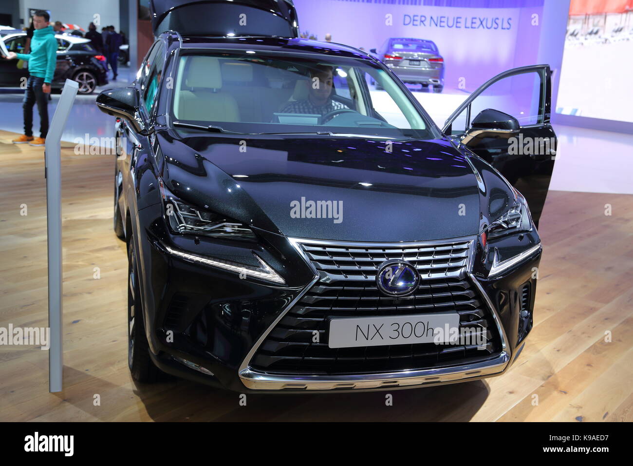 Les constructeurs du monde entier présentent leurs nouveaux modèles et concept-cars à l'occasion du salon de l'automobile voiture d'IAA de Francfort, Allemagne Banque D'Images