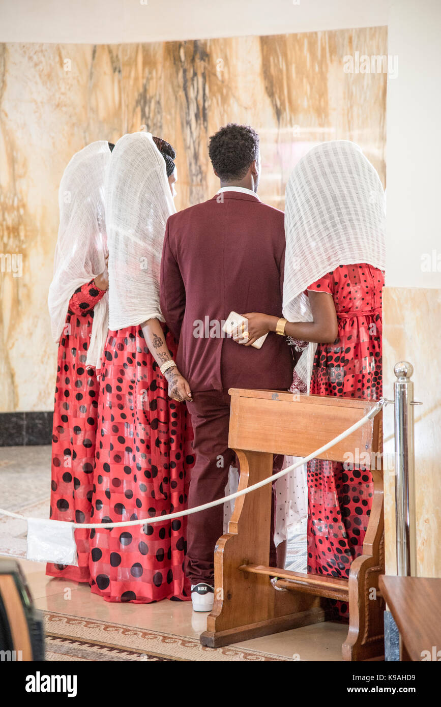 Cérémonie de mariage de l'Érythrée à l'église des béatitudes sur la côte nord de la mer de Galilée en Israël. l'endroit où Jésus a donné traditionnel Banque D'Images