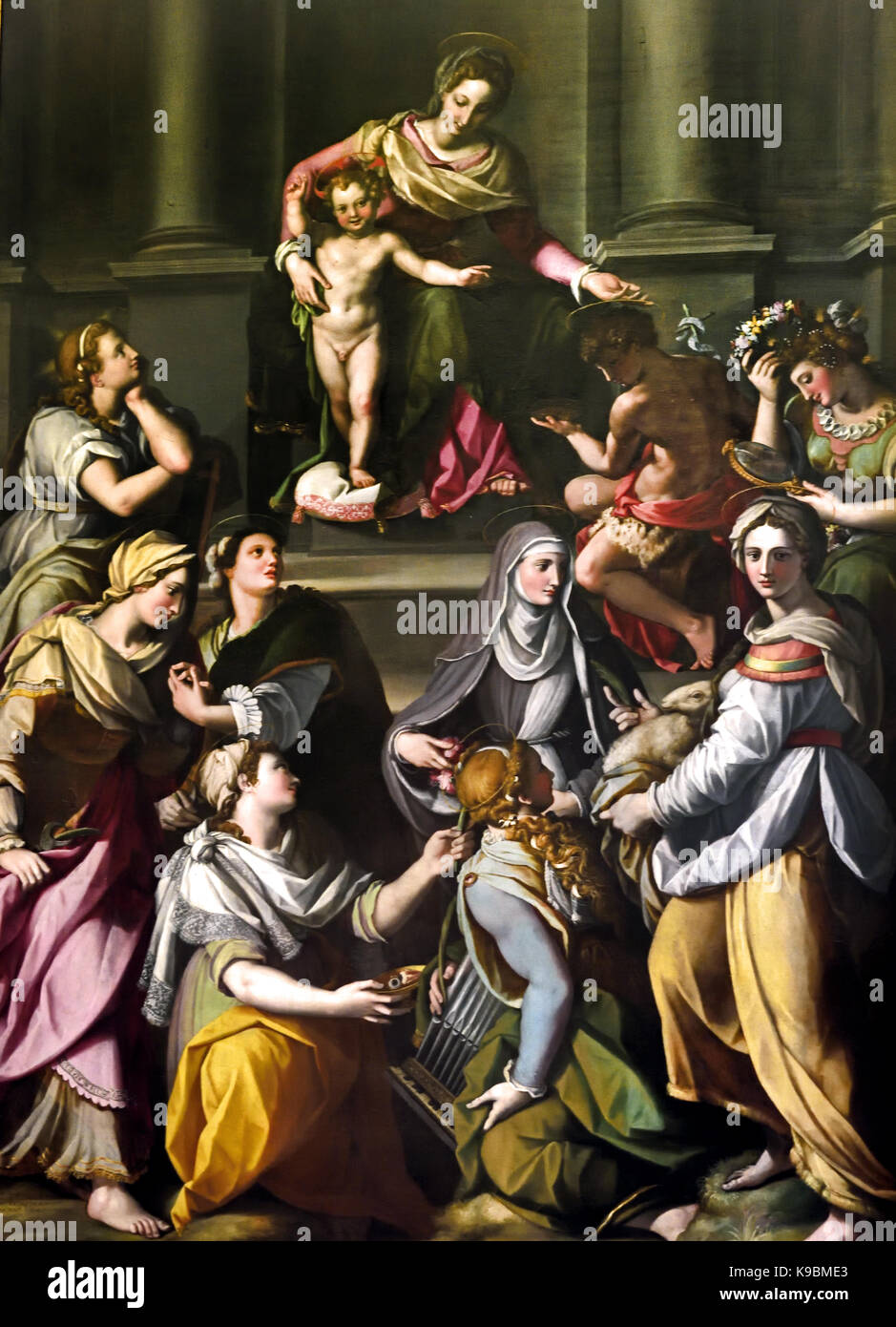 Conversation sacrée d'Alessandro Allori 1535-1607 La Galleria dell'Accademia di Firenze, ou la galerie de l'académie de Florence en Italie. Banque D'Images