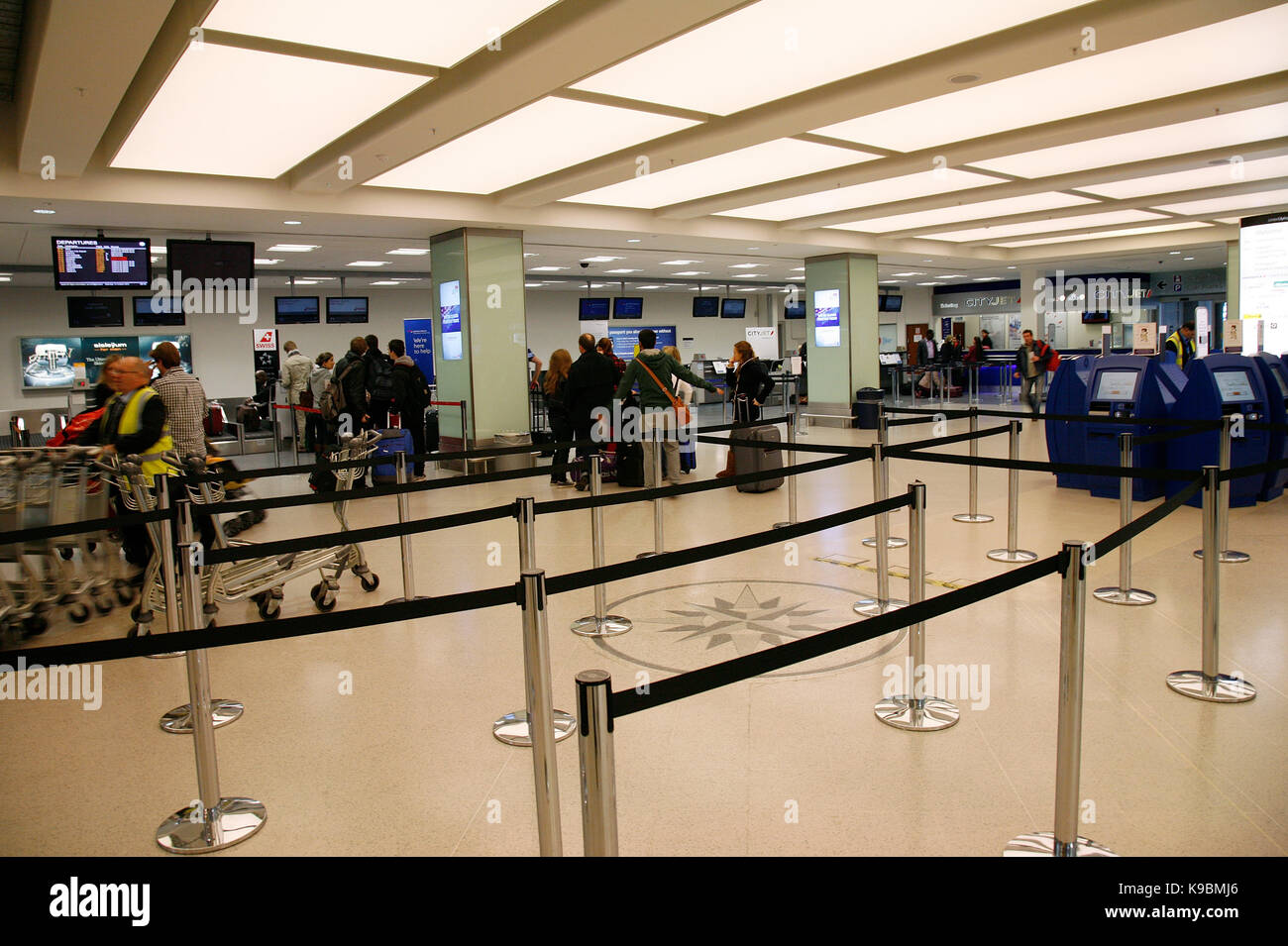 Londres - 13 oct : vue de l'intérieur de l'aéroport de London City, dans la commune de Newham, administré par LGI, desservent environ 3 millions de passagers par an, cinquième airpo Banque D'Images