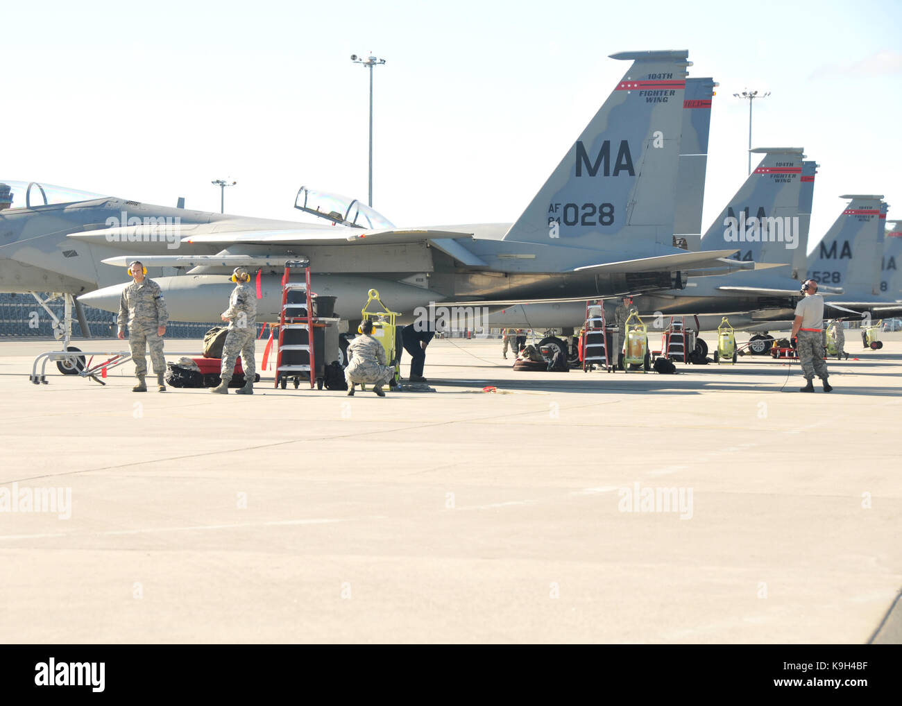 10 F-15s de la 104e Escadre de chasse retirer dans le cadre d'un deplyoment La Phase 1 Préparation de l'exercice. Banque D'Images