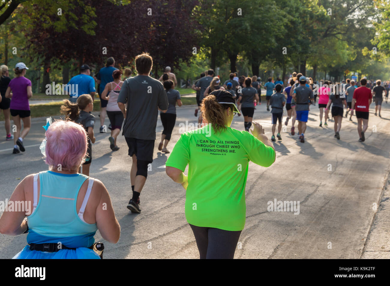 Montréal, Canada. Sep 23, 2017. 5km coureurs oasis de Montréal au cours de rock 'n' roll 5km course credit : Marc Bruxelles/Alamy live news Banque D'Images