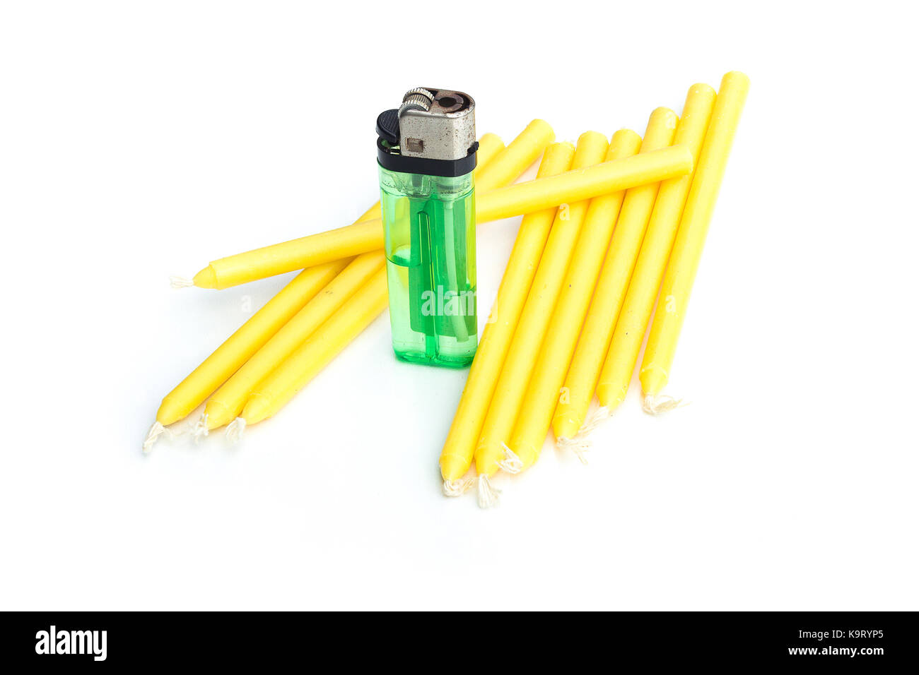 Bougies frais et léger isolé sur un fond blanc. Banque D'Images