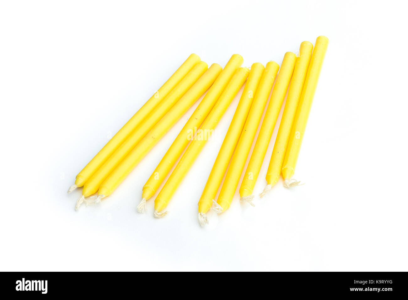 Bougies frais isolé sur un fond blanc. Banque D'Images