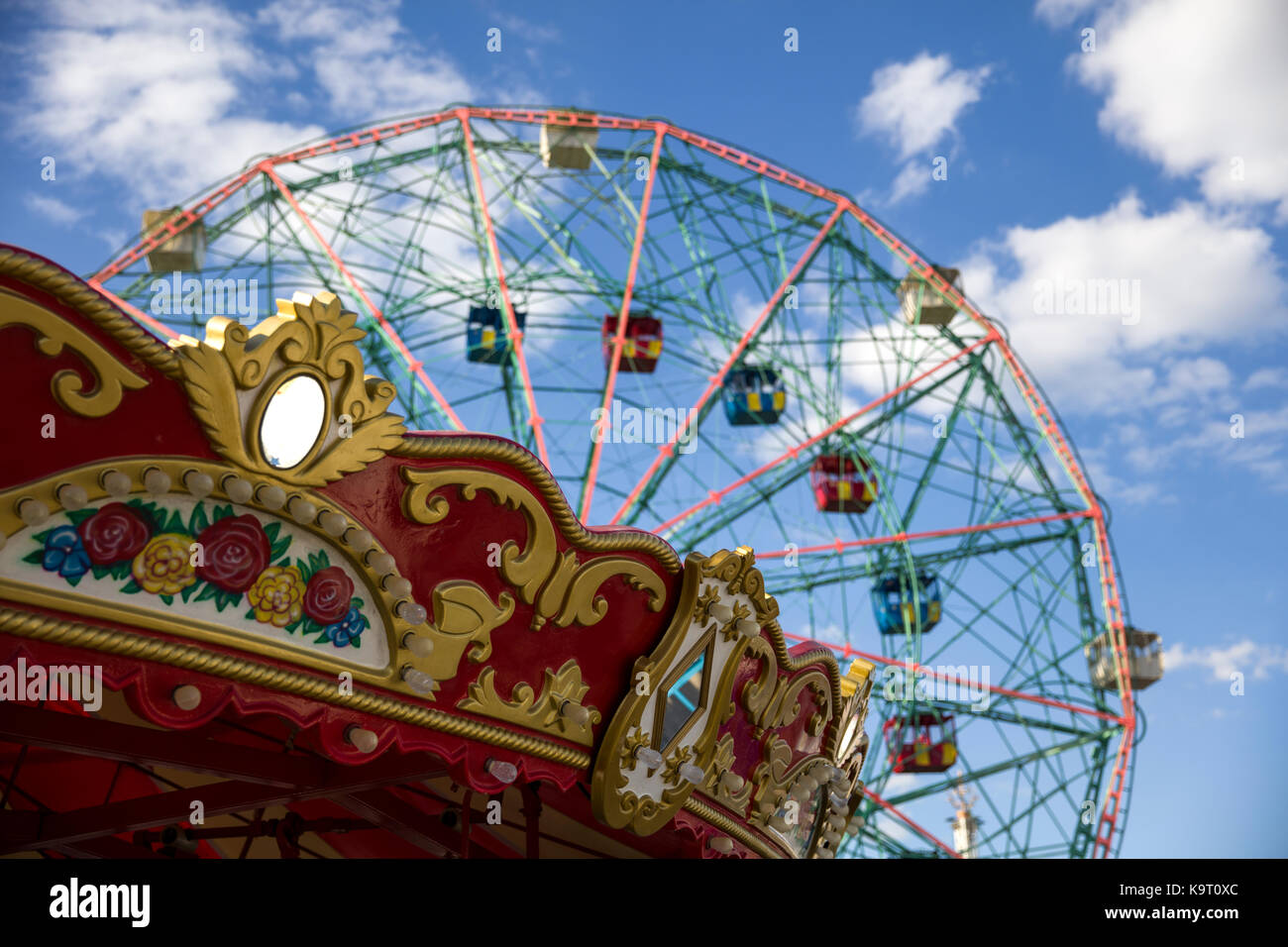 Grande roue vintage Banque de photographies et d’images à haute ...