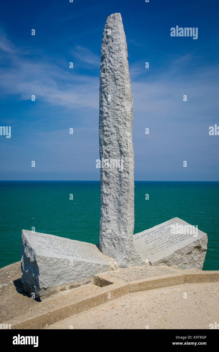 Monument au sommet de la pointe du Hoc, Omaha Beach donnant sur le palier, d-day - le 6 juin 1944, Normandie, France Banque D'Images